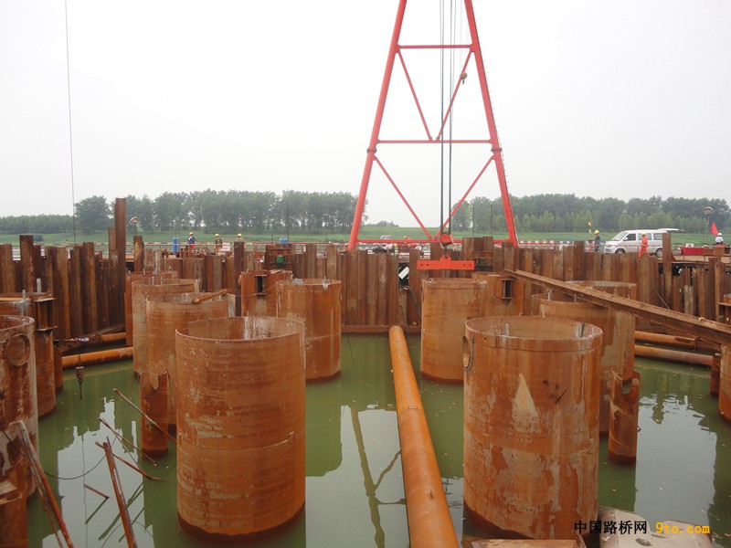 4、深水超長(zhǎng)樁基